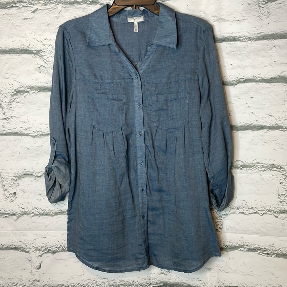 Joie Button Down Roll Sleeve Chambray Top Size M - image 1